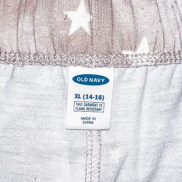 Old Navy Girls Printed Pajama Shorts, Big Stars, Size XL (14-16) - Picture 5 of 7